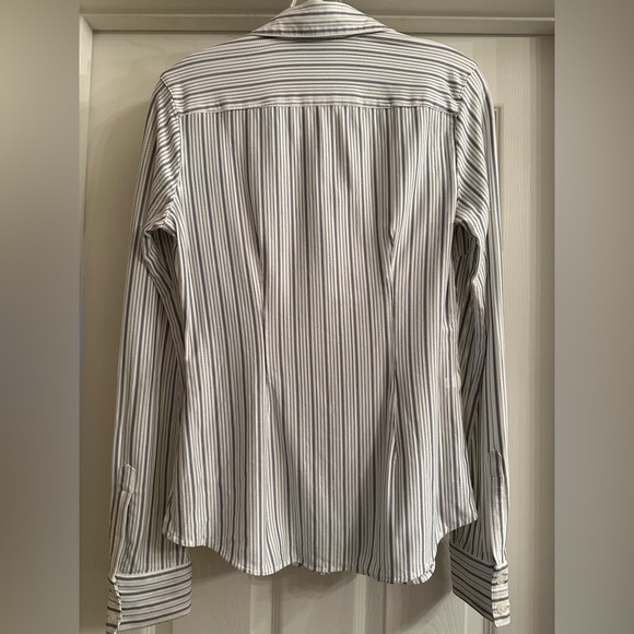 Express long sleeve button-down top - Picture 2 of 3